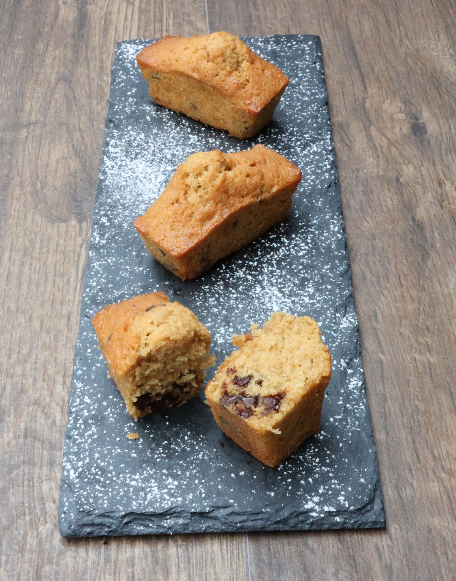 Mini cakes vanille et pépites de chocolat noir